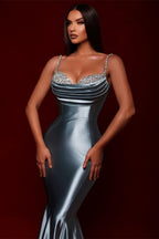 Vestidos de noite simples compridos com alças finas e brilho de sereia