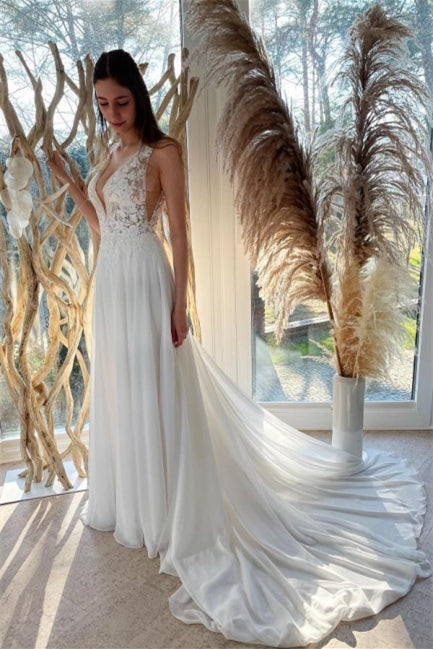 Robes de mariée blanches simples en mousseline, dos nu, coupe trapèze avec dentelle