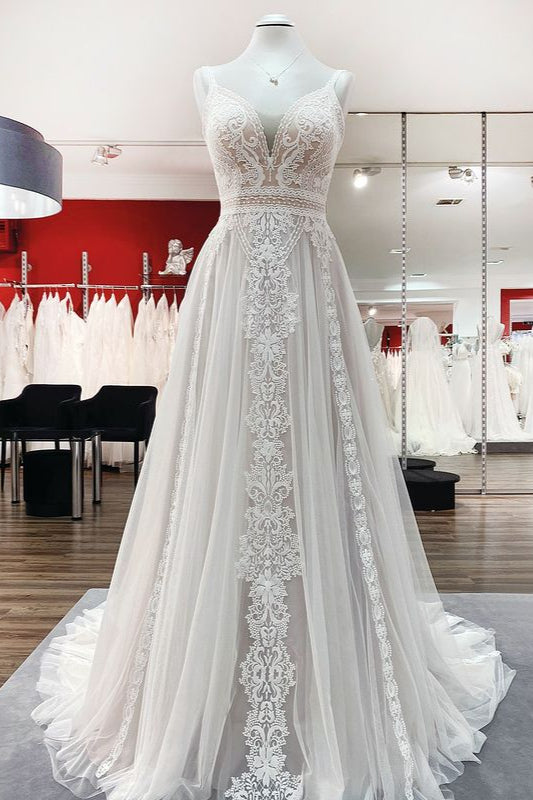 Robes de mariée longues simples en tulle avec dentelle et dos ouvert en ligne A