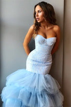 Vestido de Baile Sereia em Tule Azul Céu com Alças Assimétricas e Sem Ombros
