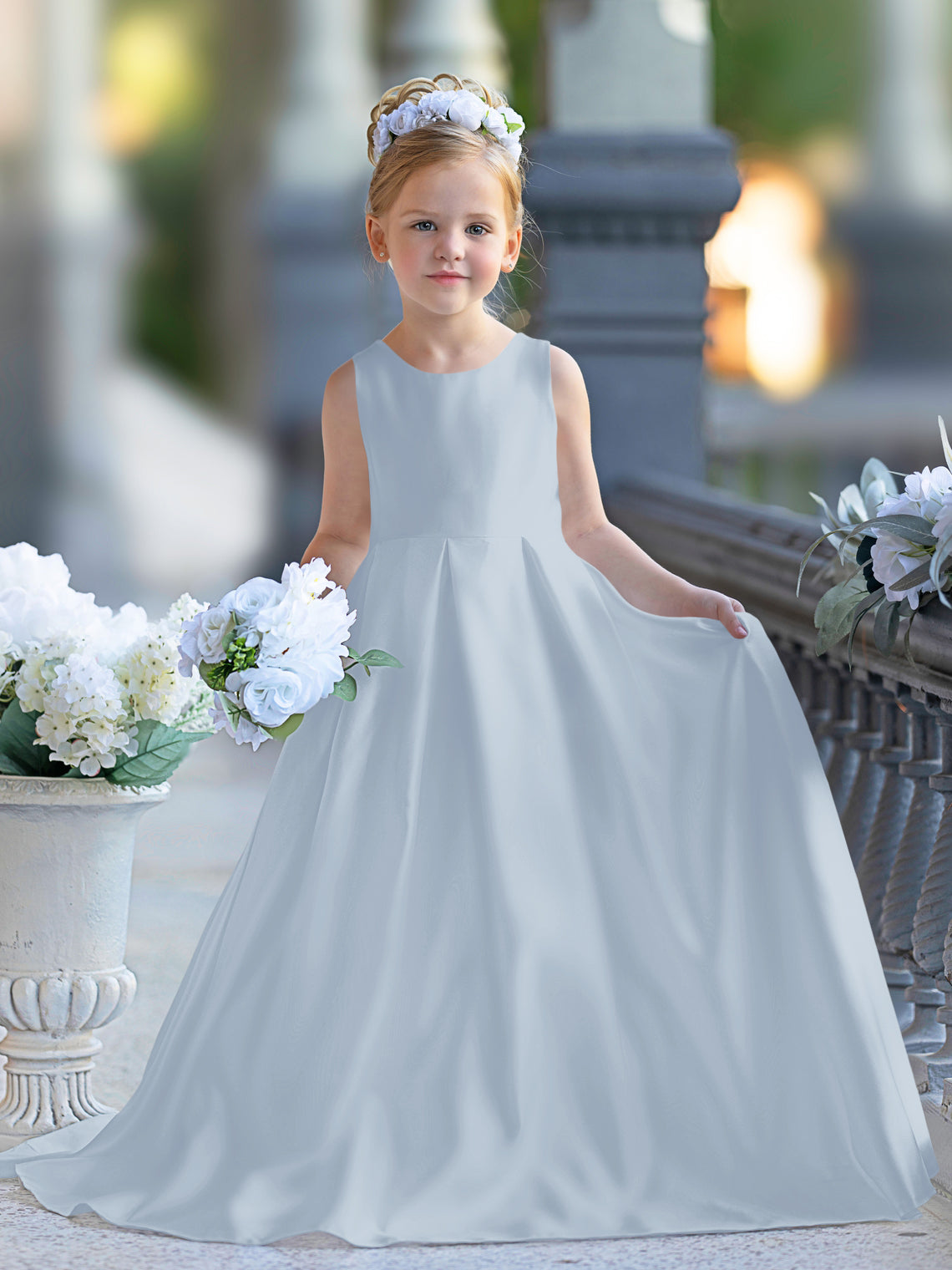 Robe de demoiselle d'honneur de première communion en satin et dentelle coupe A-line 