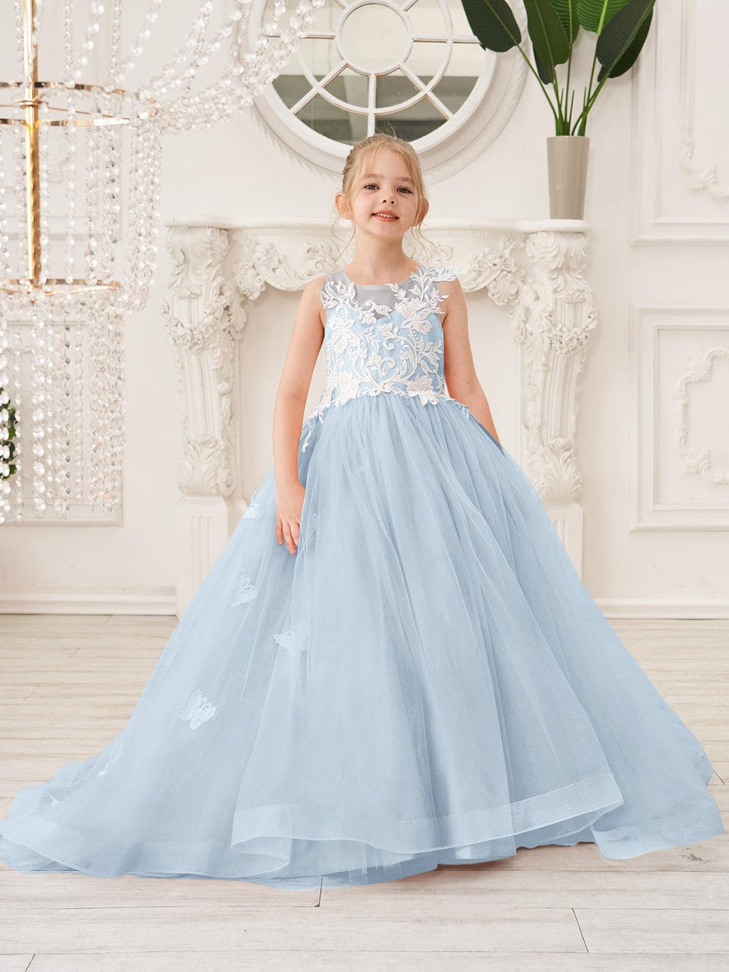 Elegant Sleeveless Tulle Flower Girl Dress With Applique Lace And Sweep Train
