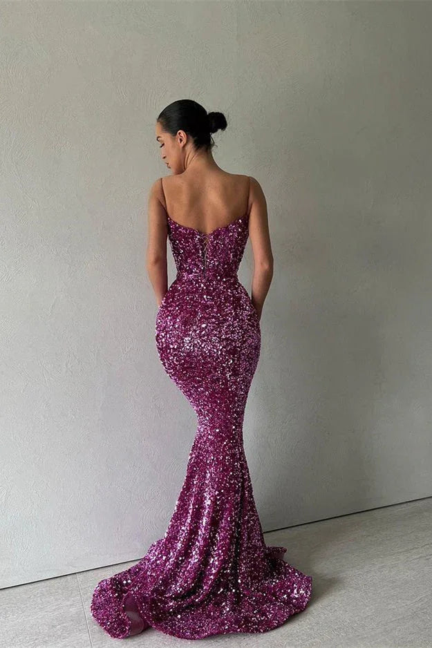 Abito lungo da sera sirena sottile con paillettes incantevoli e spalline sottili