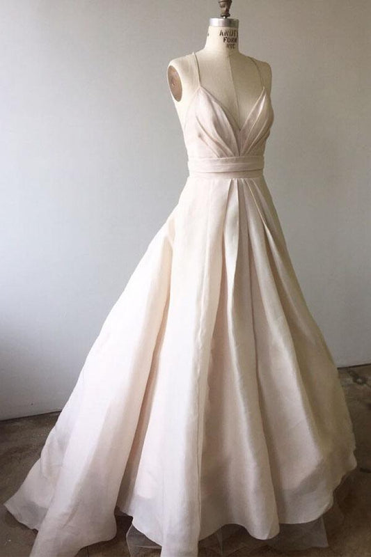 Langes elfenbeinfarbenes Brautkleid mit Spaghettiträgern und gekreuztem Rücken