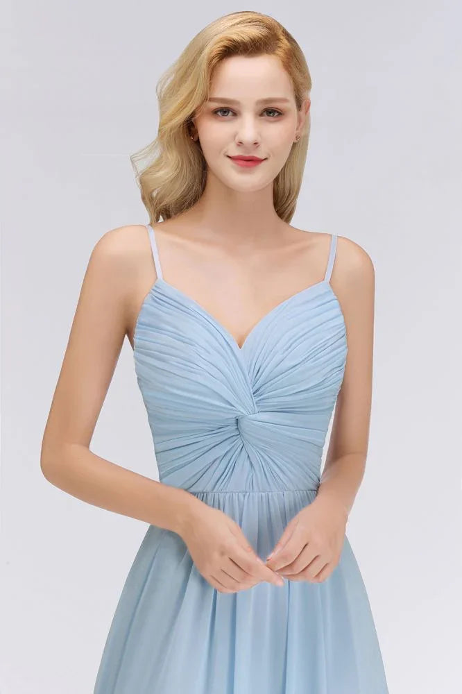 Vestido de Dama de Honra em Chiffon com Folhos e Alças Finas, Azul Céu, Corte em A, para Festa de Casamento