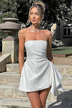 Wunderschönes gerüschtes Mini-Partykleid aus Satin, trägerlos, geblümtes Jacquard-Heimkehrkleid mit Tasche