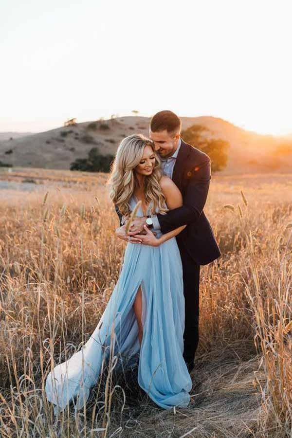 Split Sky Blue Rustic Wedding Dresses Beach Wedding Gown with Court Train