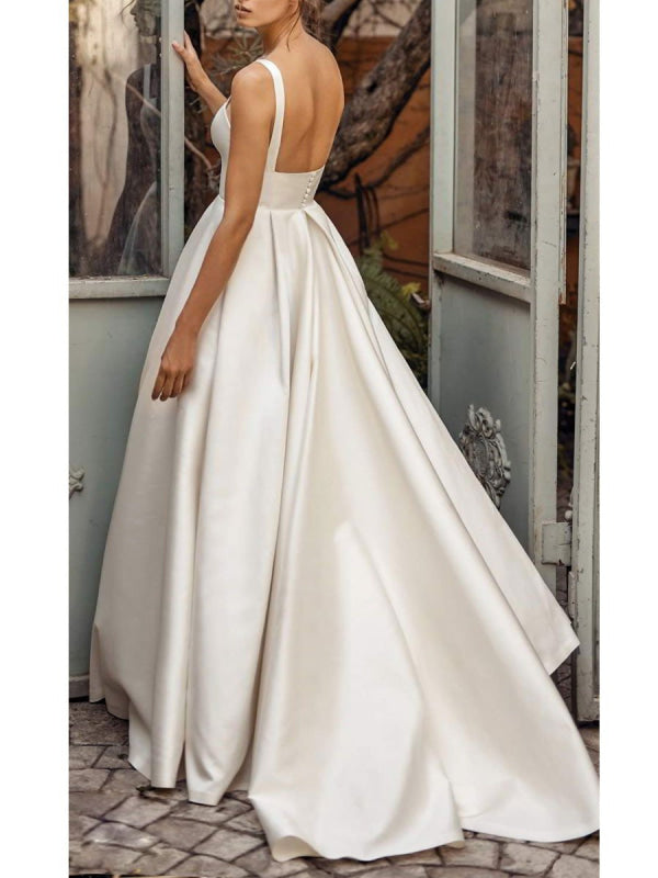 Square Neck Vintage Satin Wedding Dress With Court Train And Sash