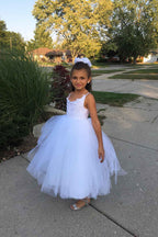 Lace Ball Gown Flower Girls Dress With Square Neckline Sleeveless
