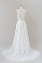 Abito da sposa bohemien a linea ad A con spalline e pizzo