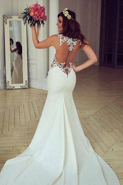 Impresionante vestido de novia de sirena sin mangas con encaje y botones con cremallera