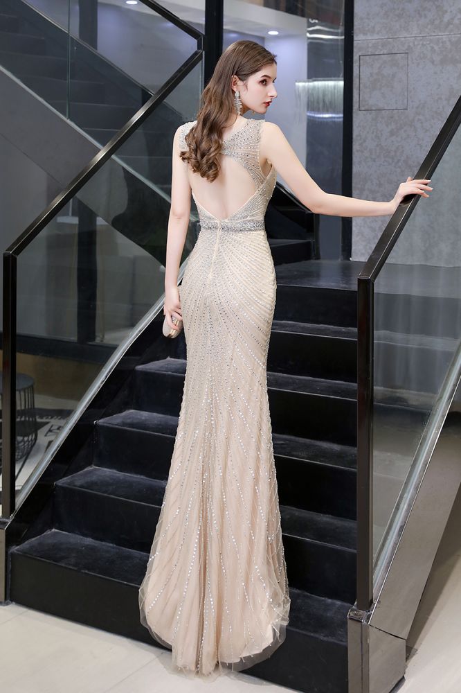 Robe de soirée sirène argentée moulante à perles, sans manches, col en V profond et élégante