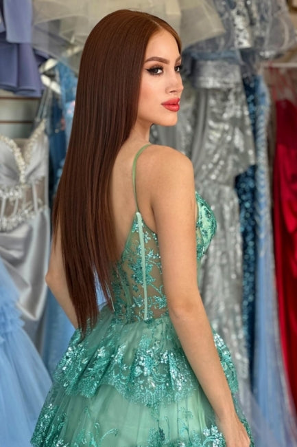 Elegante abito lungo verde a linea ad A con spalline sottili, paillettes e pizzo per ballo di fine anno