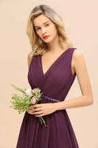 Vestito da festa elegante a scollo a V con orlo asimmetrico, linea a trapezio, perline, chiffon, vestito da damigella d'onore