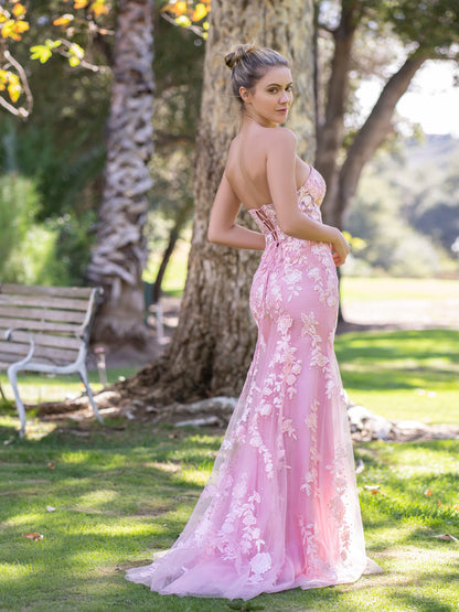 Vestido de fiesta de tul con escote corazón y encaje estilo sirena