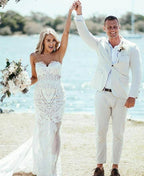 Sweetheart Sheath/Column Lace Appliques Beach Wedding Dress Bridal Dress