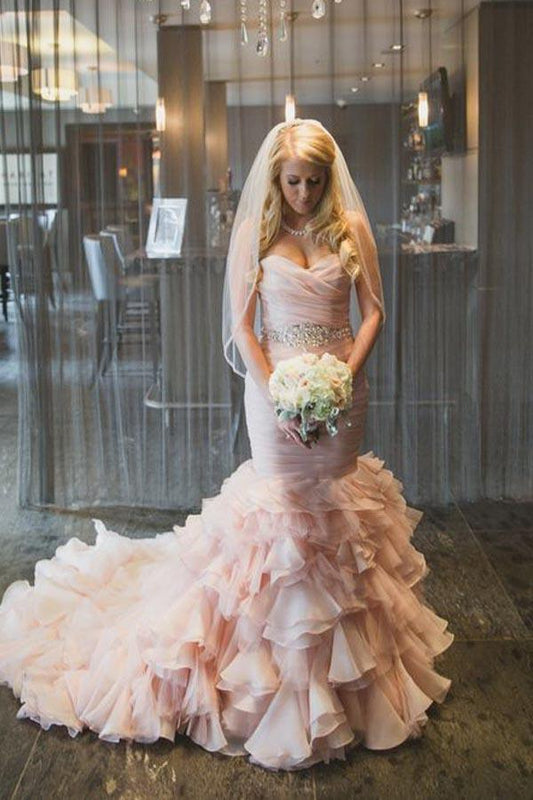 Meerjungfrau-Brautkleid aus Organza mit Herzausschnitt, Stufenschleppe und Perlenbesatz