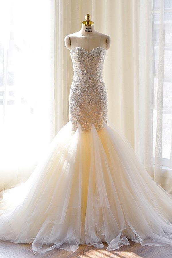 Tulle Mermaid Gorgeous Lace-Appliques Sweetheart Wedding Dress