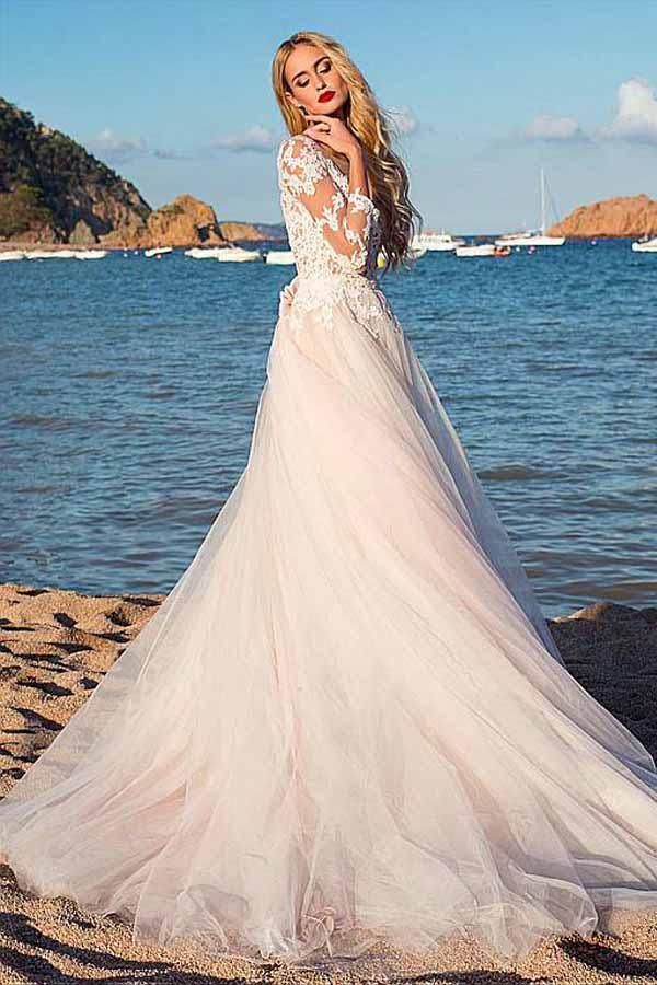 Tulle Scoop Neckline  A-line Wedding Dress With Lace Appliques