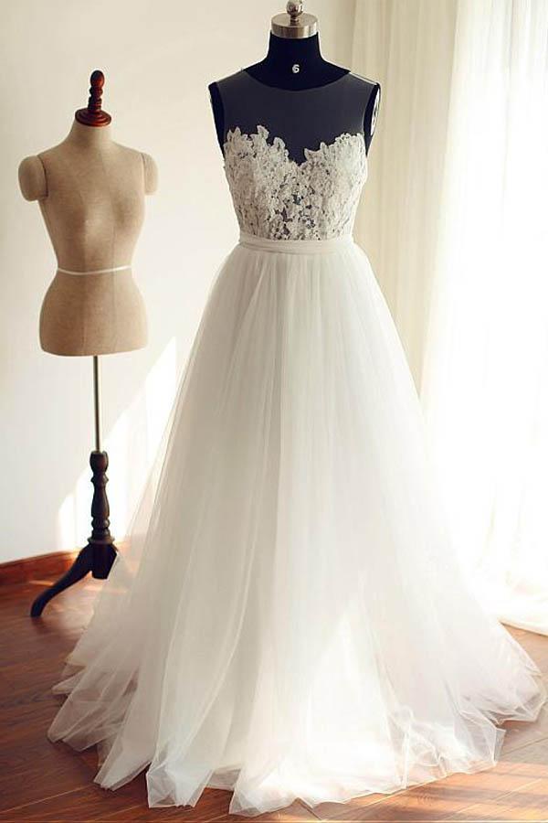 Tulle Scoop Neckline A-line Wedding Dresses With Lace Appliques