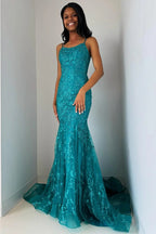 Elma | Vestido longo de baile com aplicação turquesa, cordões e corte trompete