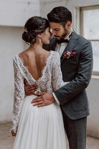 Zweiteiliges Bateau-Brautkleid aus Chiffon mit langen Ärmeln und Spitze