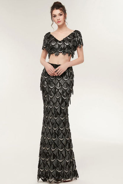 Vestido de fiesta largo de dos piezas con escote en V, manga corta y lentejuelas negras