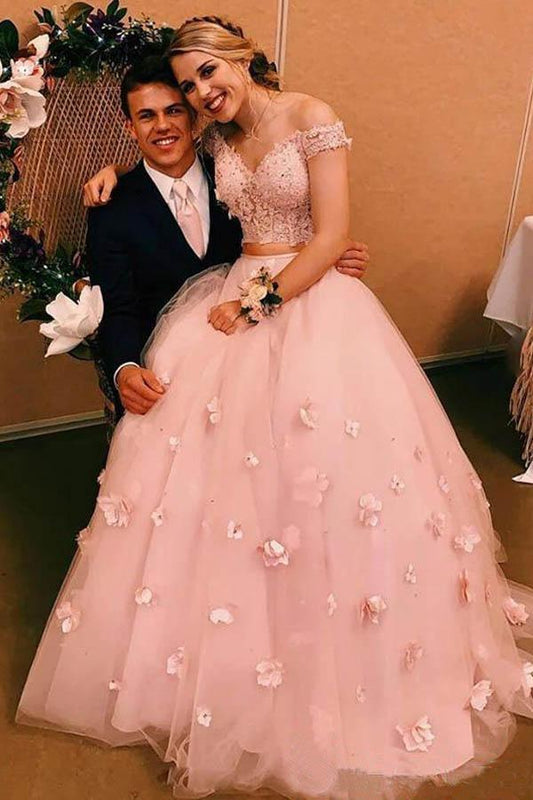 Zweiteilige Brautkleider mit V-Ausschnitt und 3D-Blumen-Applikationen
