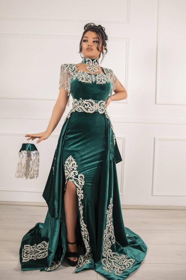 Vestidos de Veludo Longos Verdes Únicos com Cauda de Sereia e Fenda para Baile de Finalistas