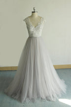 V Neck Tulle Wedding Dress With Appliques Ruffles Aline Short Sleeve Bridal Gown