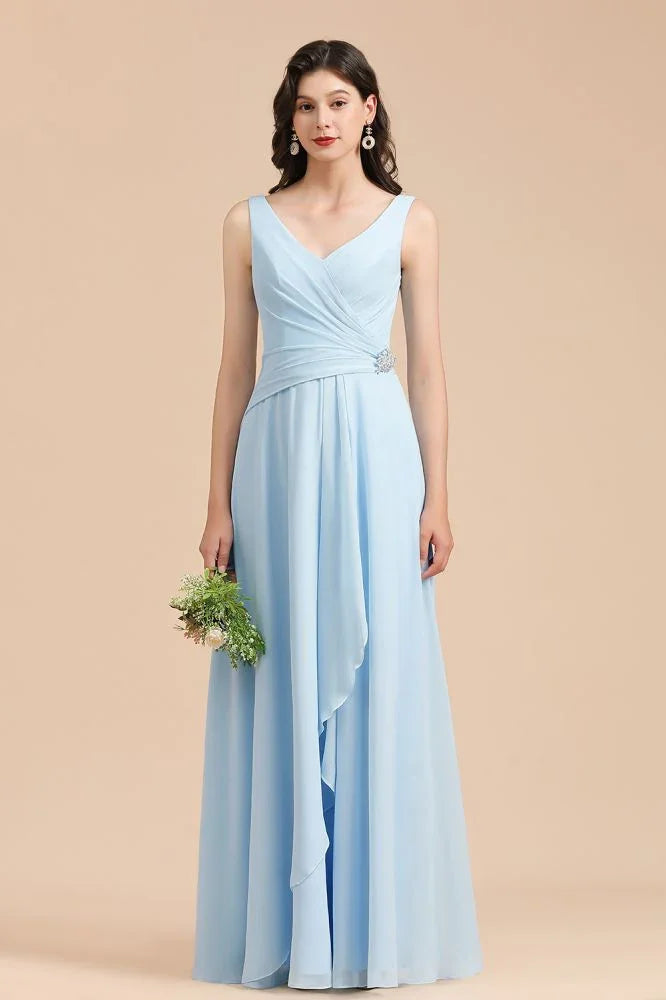 Abito da damigella d'onore in chiffon a linea A con scollo a V, senza maniche, lungo fino a terra, semplice abito da sposa