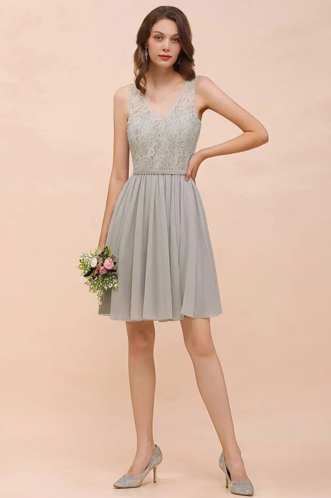 Vestido curto cinzento simples de chiffon com decote em V, renda floral, para cozinhar em casa, vestido de dama de honor, vestido de festa