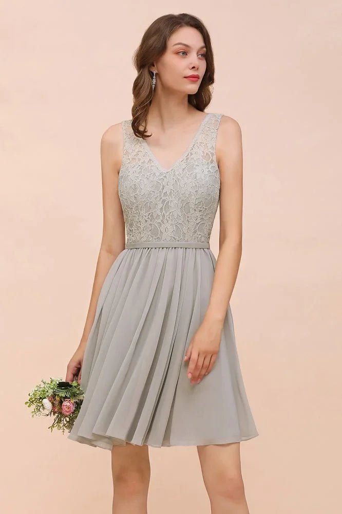 Vestido curto cinzento simples de chiffon com decote em V, renda floral, para cozinhar em casa, vestido de dama de honor, vestido de festa