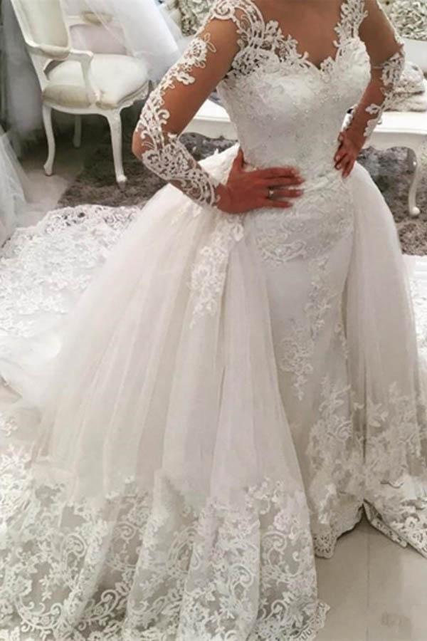 Brautkleid mit V-Ausschnitt, langen Ärmeln, Applikationen und Watteau-Schleppe