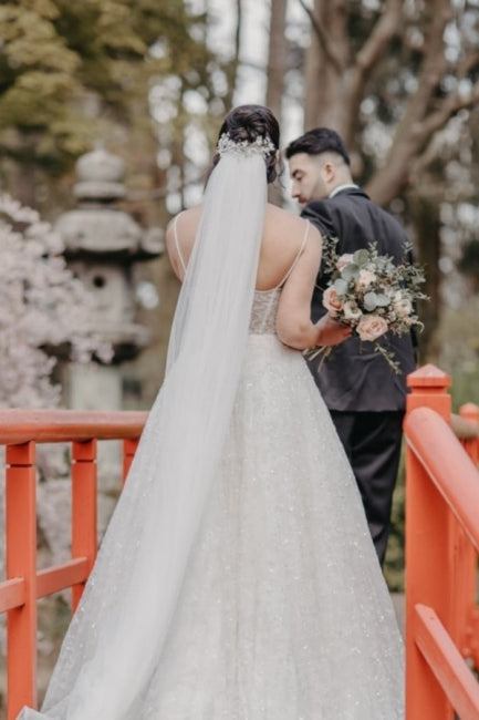 Vintage Spaghetti Strap Sleeveless A-Line Floor-Length Tulle Wedding Dresses with Beading