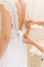 Wedding Dresses Modest Deep V-neck  Beach Open Back Bridal Gowns