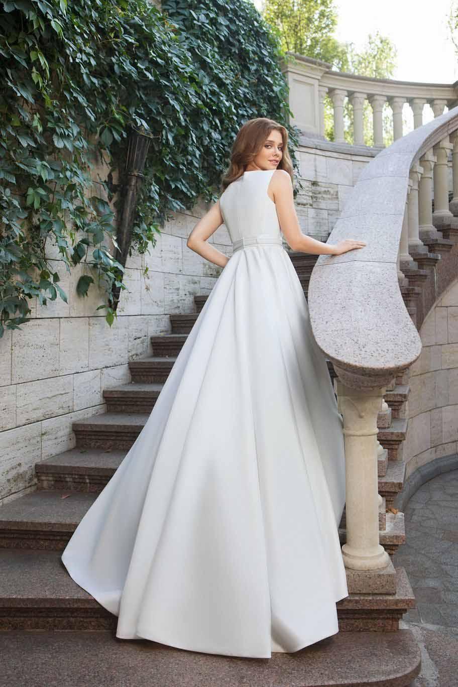 Wedding Dresses Scoop  A-line Long Train Simple Satin Bridal Gown
