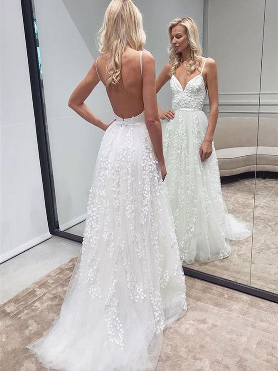 White Long A-line V-neck Tulle Lace Backless Wedding Dresses